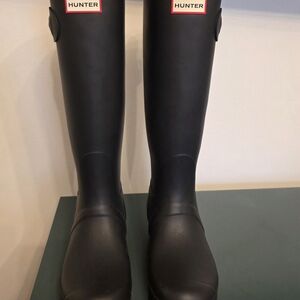 Hunter Black Tall Rubber Rain Boots-Sz 10 Women